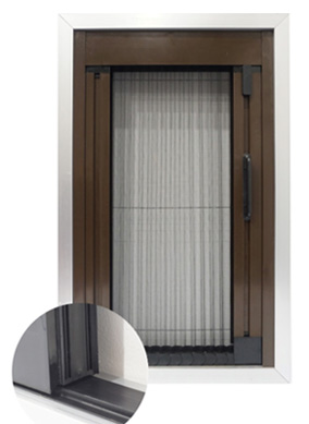 Trackless Retractable Flyscreens
