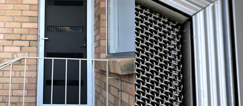 Screenguard Professional Installation